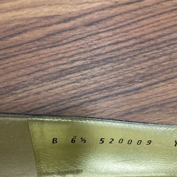 Bruno Magli Suede Leather Pumps with Low Block Heel. Brown/Taupe. Size 6.5 B. - Picture 9 of 9